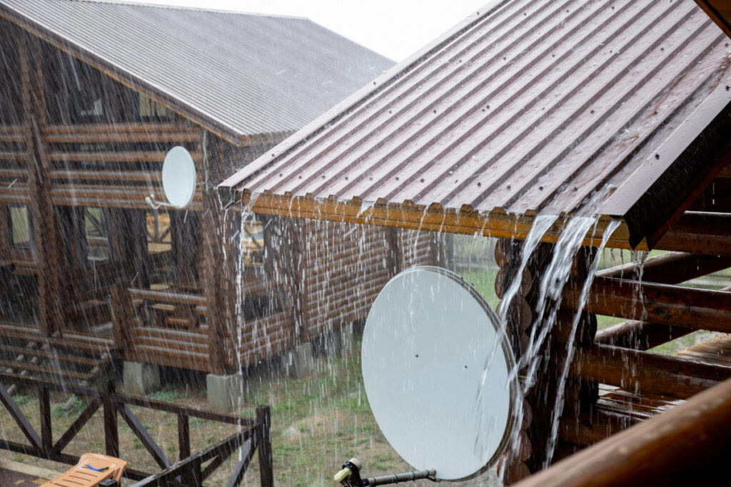 Storm chaser scams: How to avoid roofing scams 