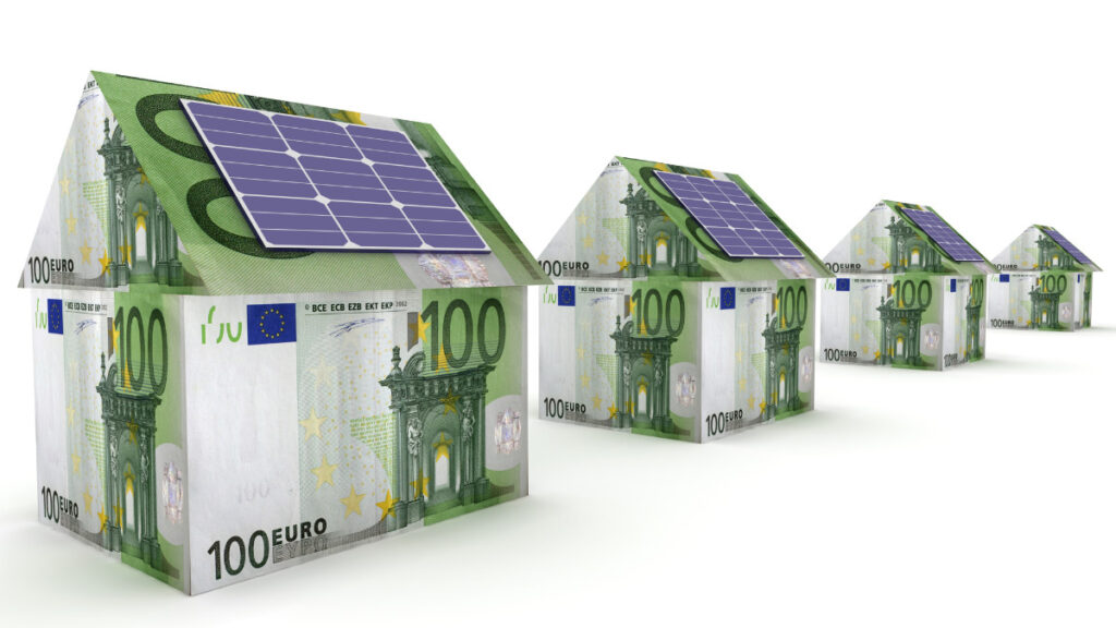 The DroneQuote Consumer Guide : The Ultimate Solar-Powered Homeowner's Guide | DroneQuote